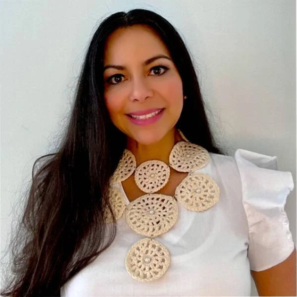 Isabel Cristina De Avila
