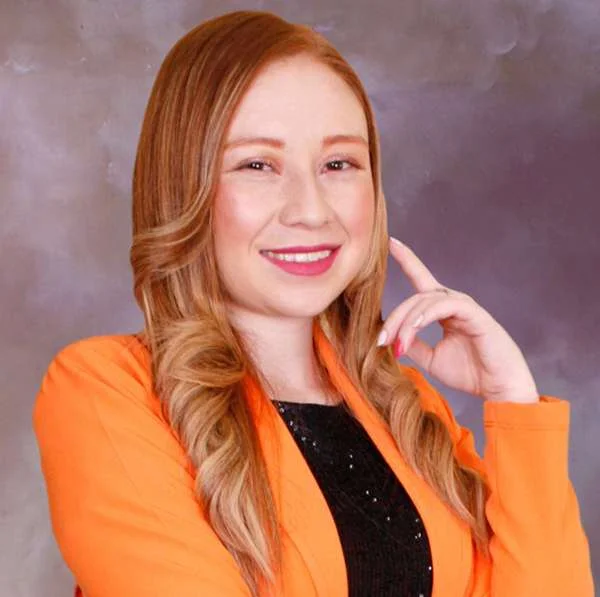 Paula Andrea Fierro